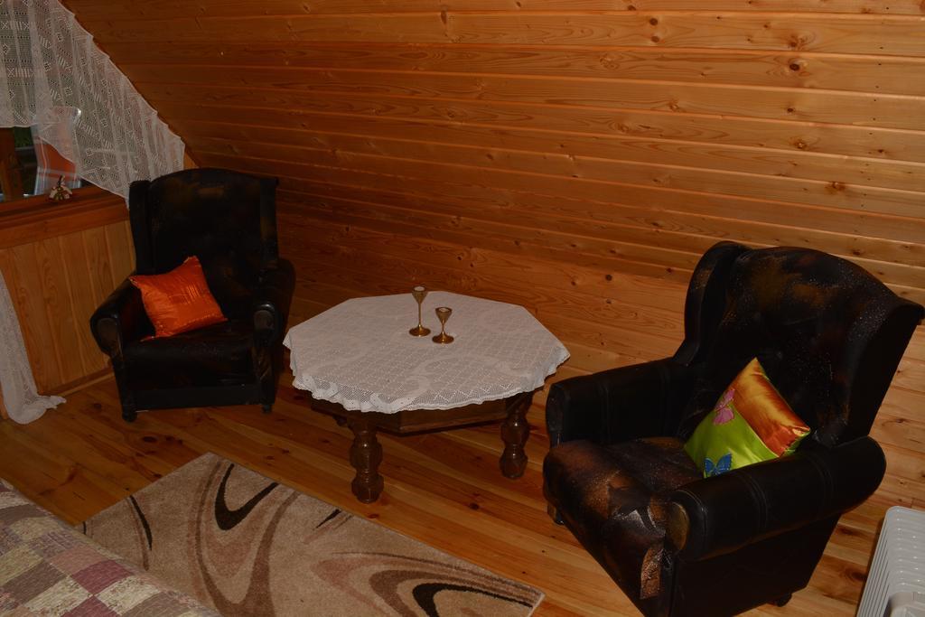 Holiday Home Berzlejas Upesgriva ภายนอก รูปภาพ